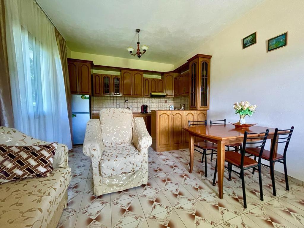 Cortina House Berat Apartman Kuçova Kültér fotó